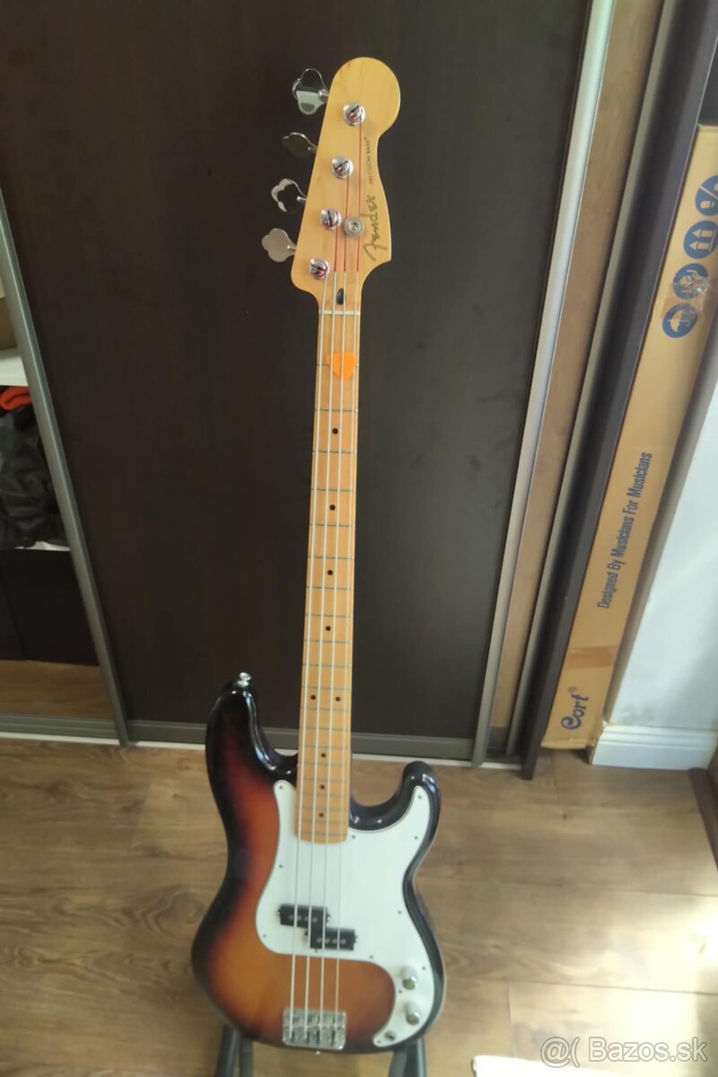 Fender Player Series P Bass MN 3-Tone Sunburst basgitara