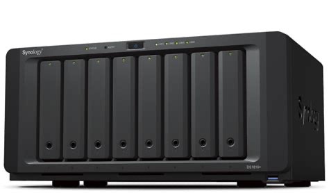 Synology DS1819+ s E10M20-T1 a DX517