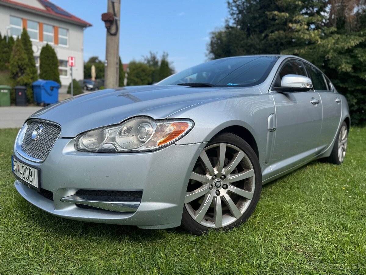 Jaguar XF 2.7D V6 BiTurbo
