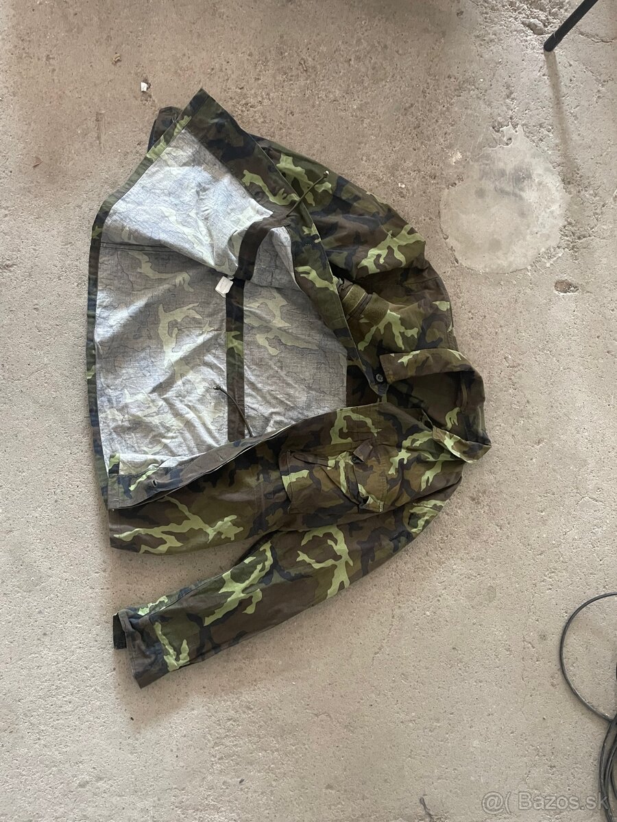 vzor 85 s potlacou zelenou bluzy a barety