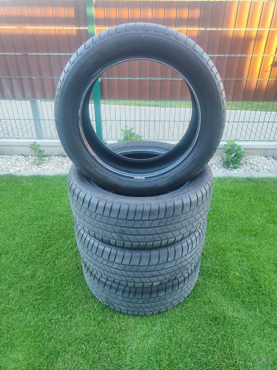 Nove pneumatiky Bridgestone 205/50/R17