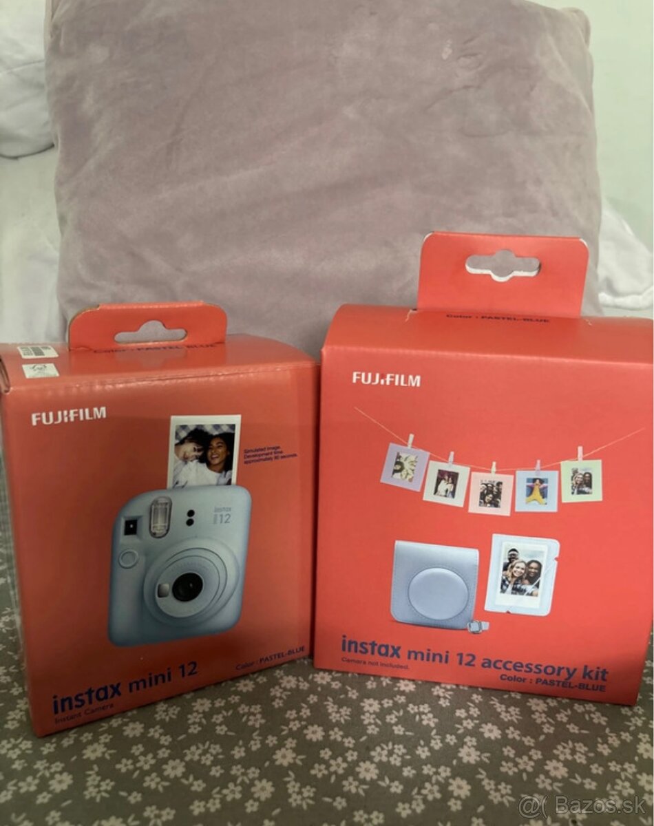 Fujifilm Instax Mini 12 Blue + Mini 12 ACC kit