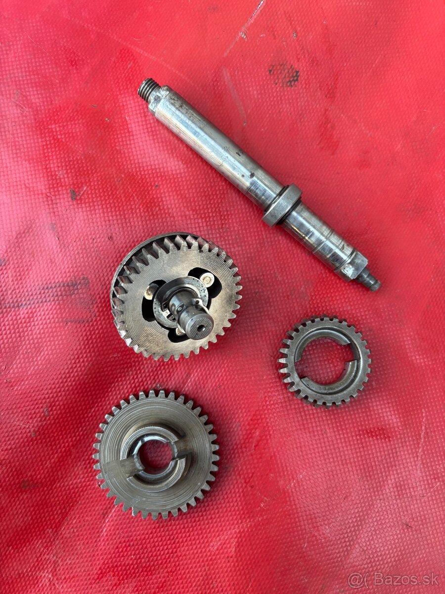 Babetta 210 ozubenie motora