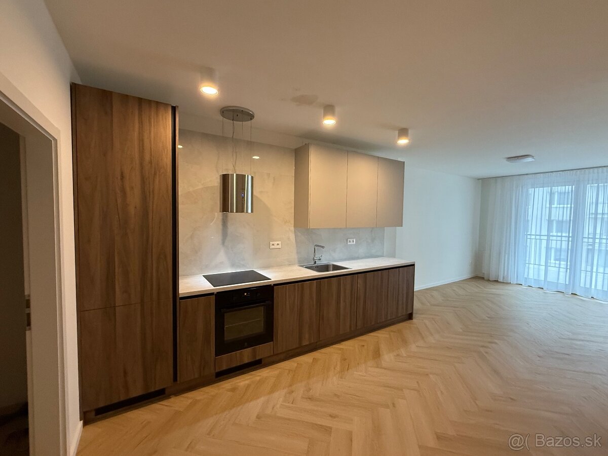 Zvolen, prenájom 3-kk, novostavba, bez provízie