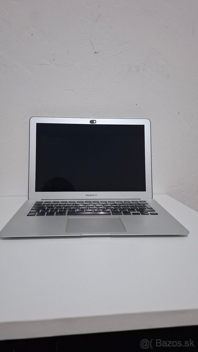 Apple Macbook air mid 2013 a macbook pro