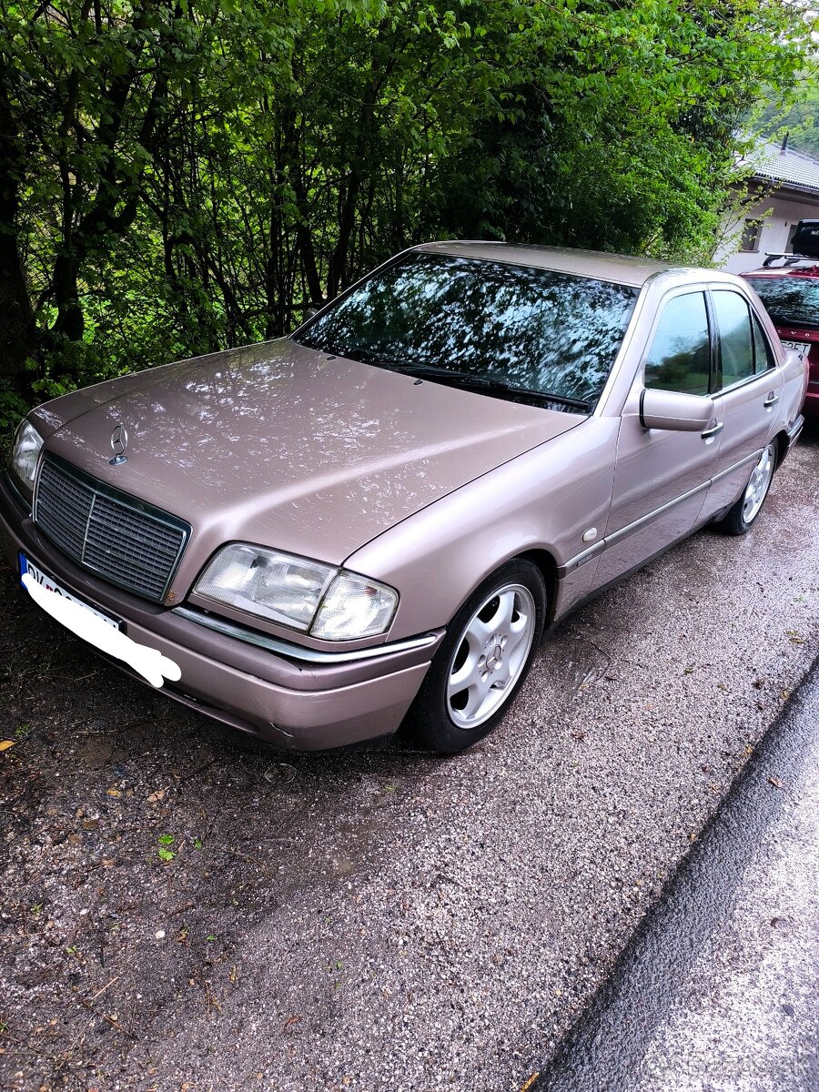 Predam Mercedes Benz C220 ELEGANCE, W202