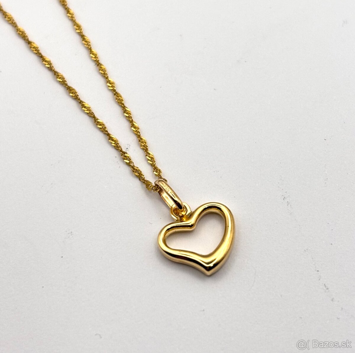 Zlatá retiazka so srdiečkom 585/1000