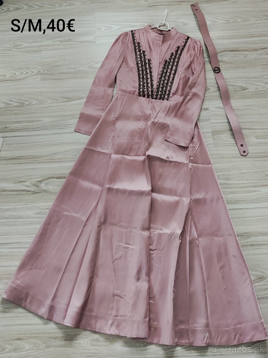 Rôzne spoločenské šaty