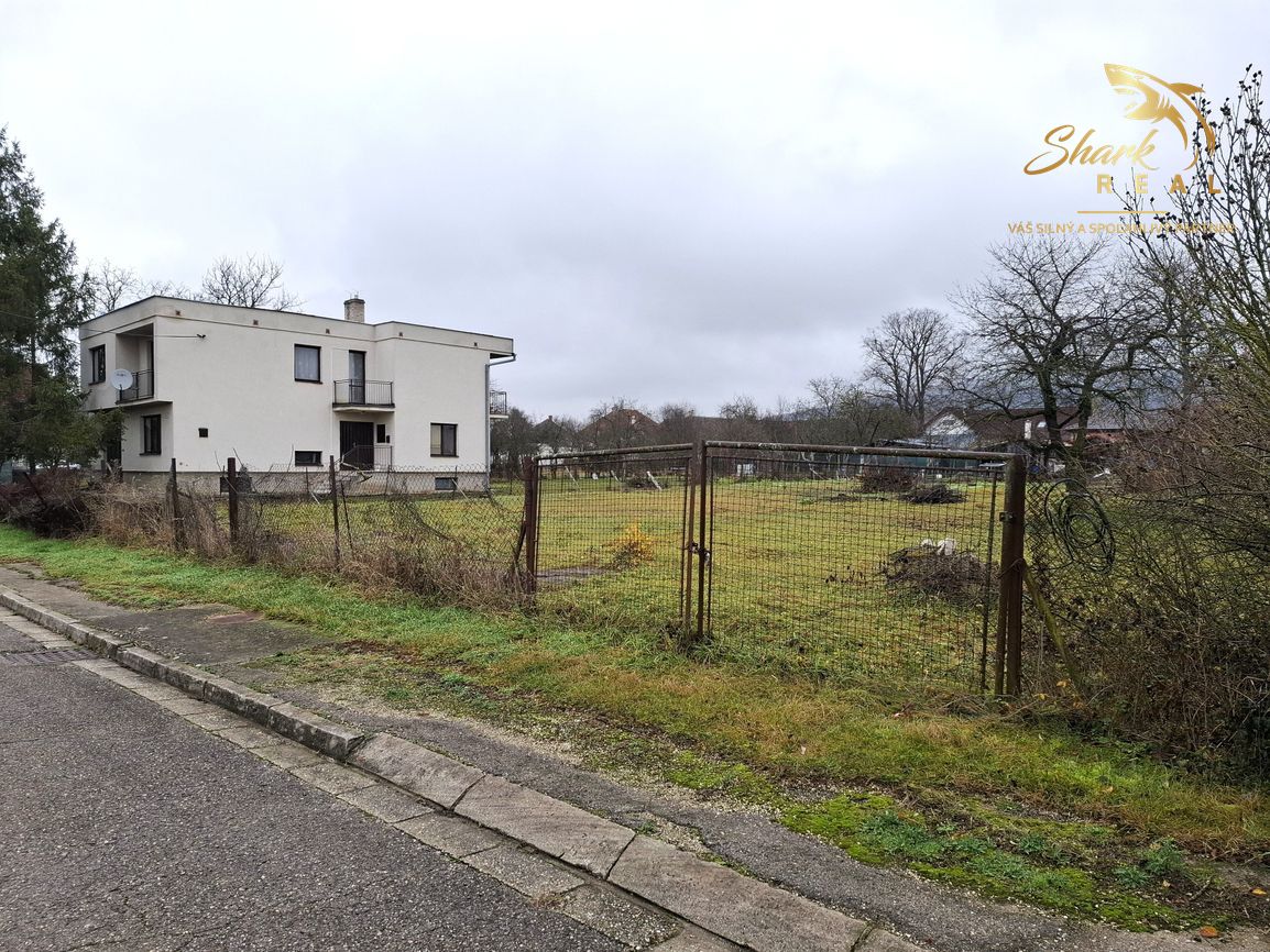 Slnečný pozemok pre Váš nový domov