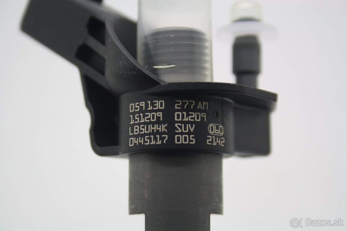 Trysky VW AUDI 3.0 TDI 059130277AM 0445117005