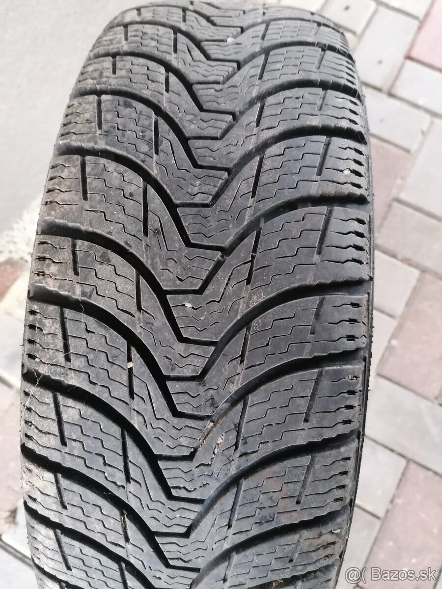 Predám zimné pneumatiky s diskami