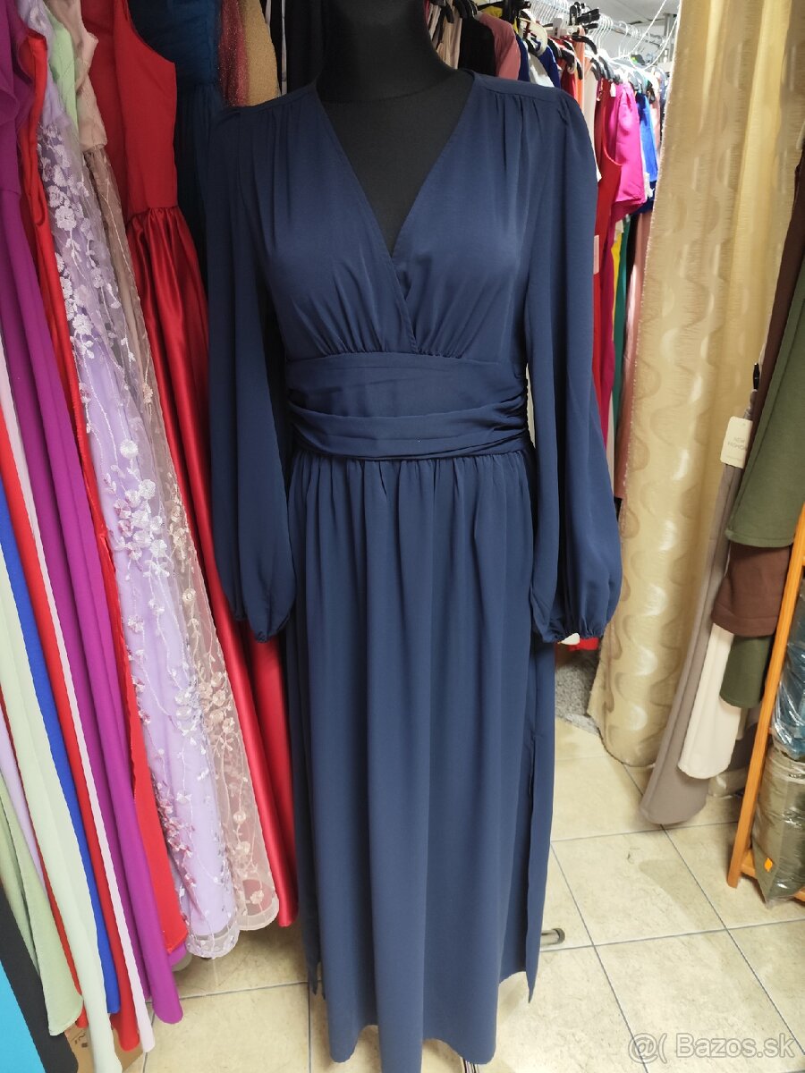 Predám šaty farba temná modra