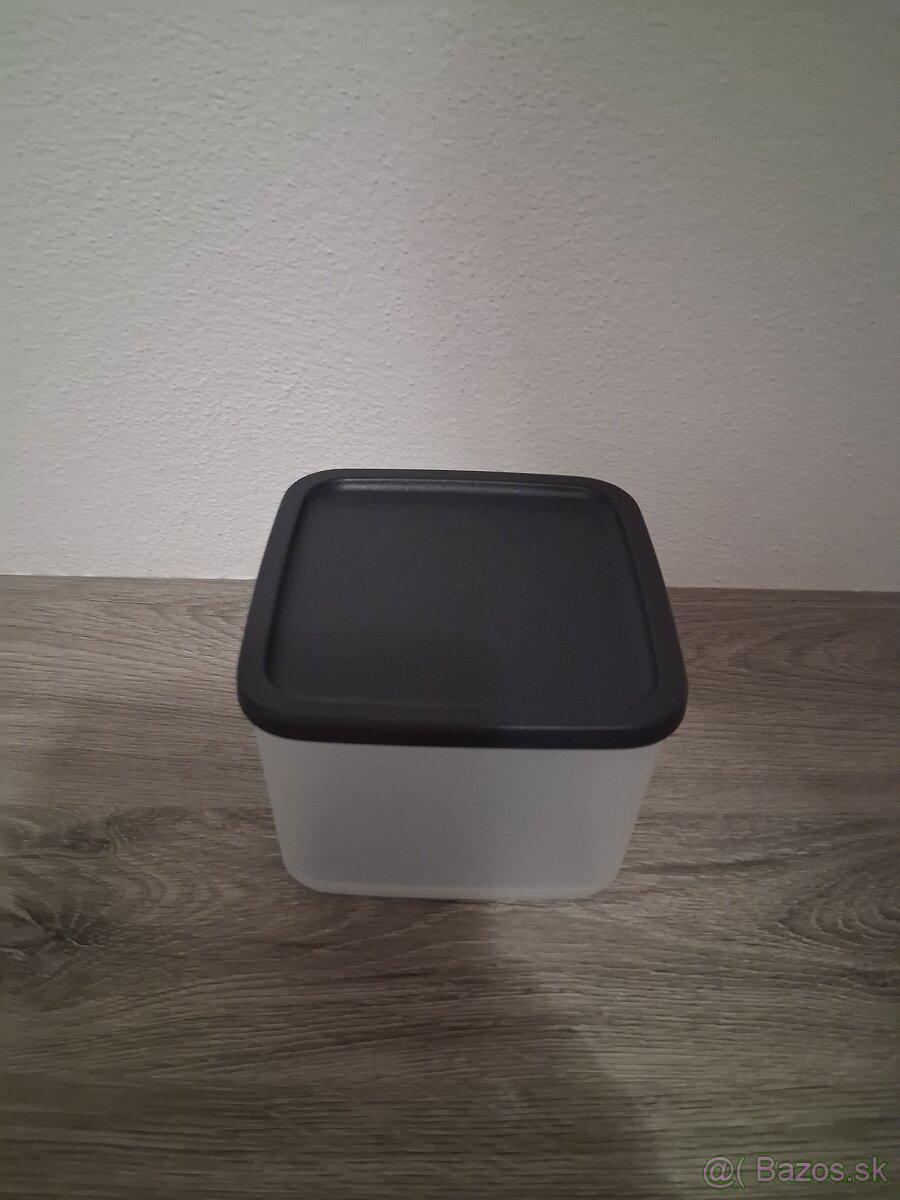 Kocka 1l Tupperware