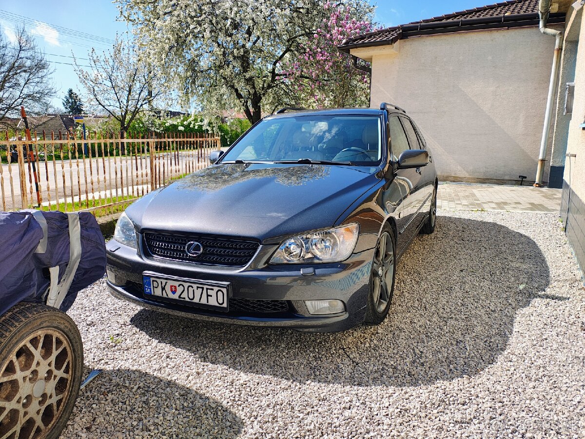 Lexus IS300 3.0 2JZ-GE