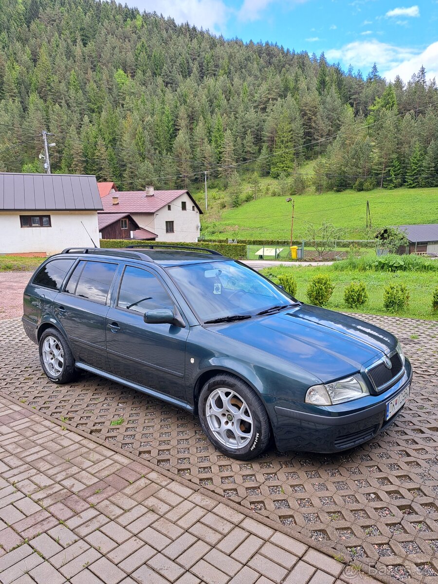 Škoda Octavia 1