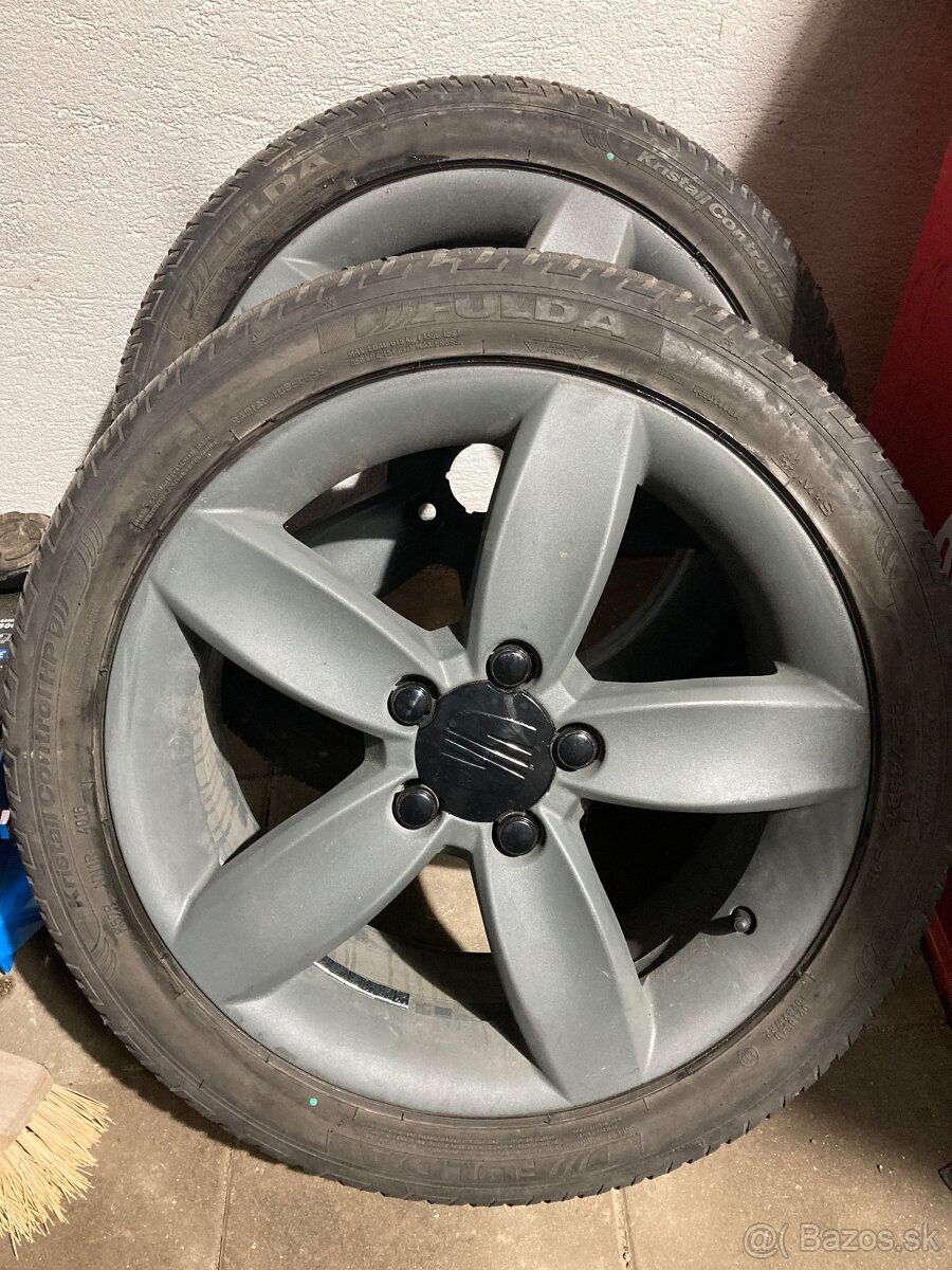 R17