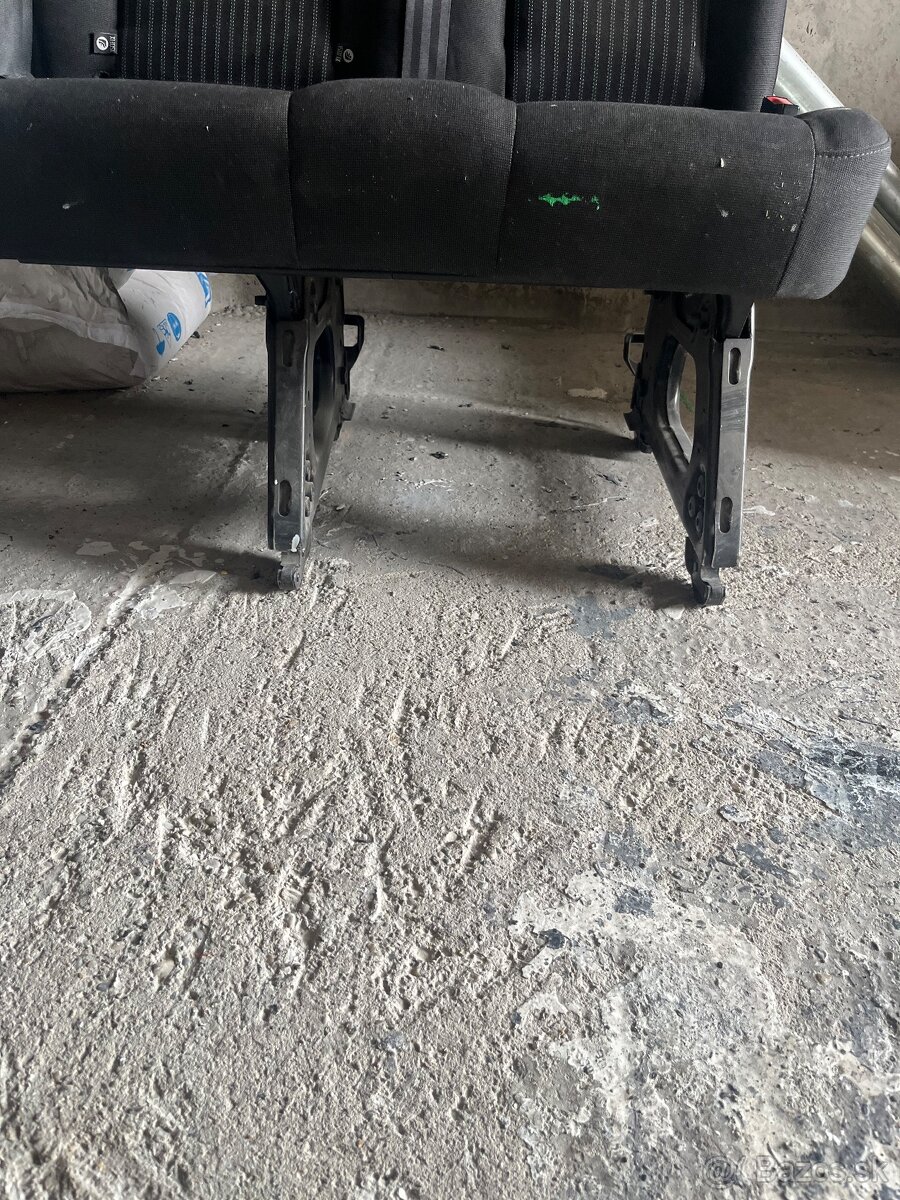 Sedadla Ford Transit