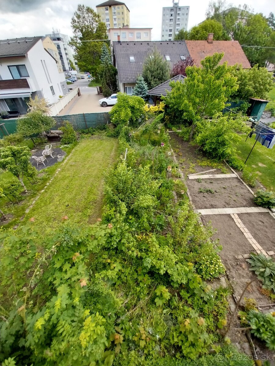 Na predaj 3 izbový byt so záhradkou