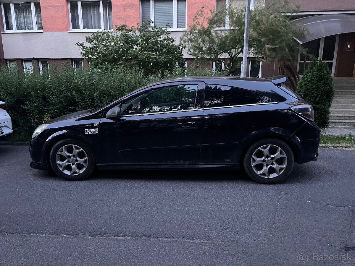 Opel astra gt