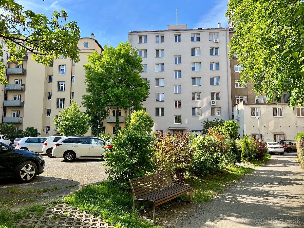 Na prenájom 2 izbový byt, Bratislava, Staré Mesto, Šancova