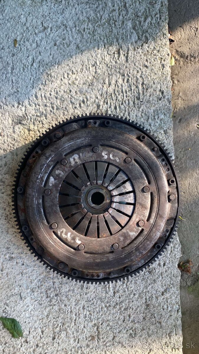 Predám spojkovu sadu 1.9 tdi 77kw