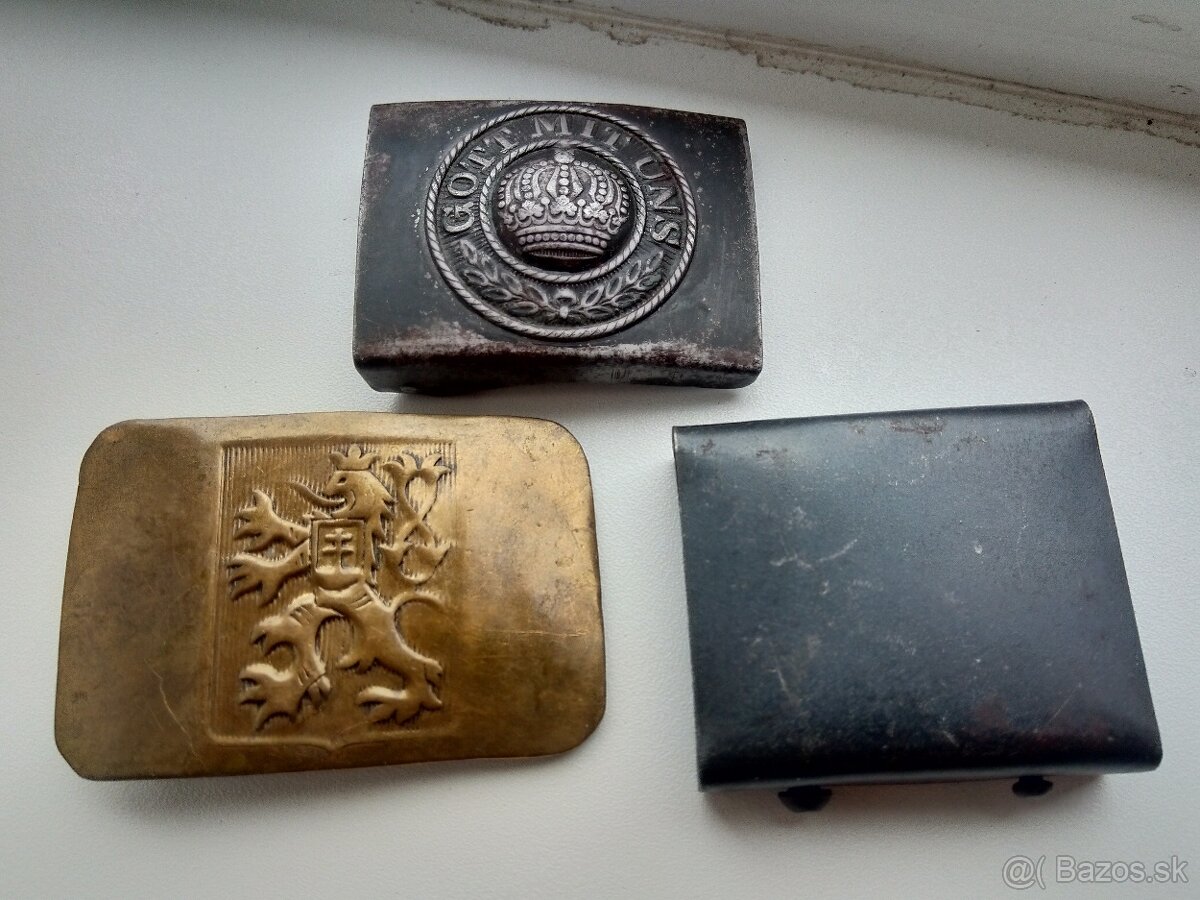 Vojenské opaskove pracky