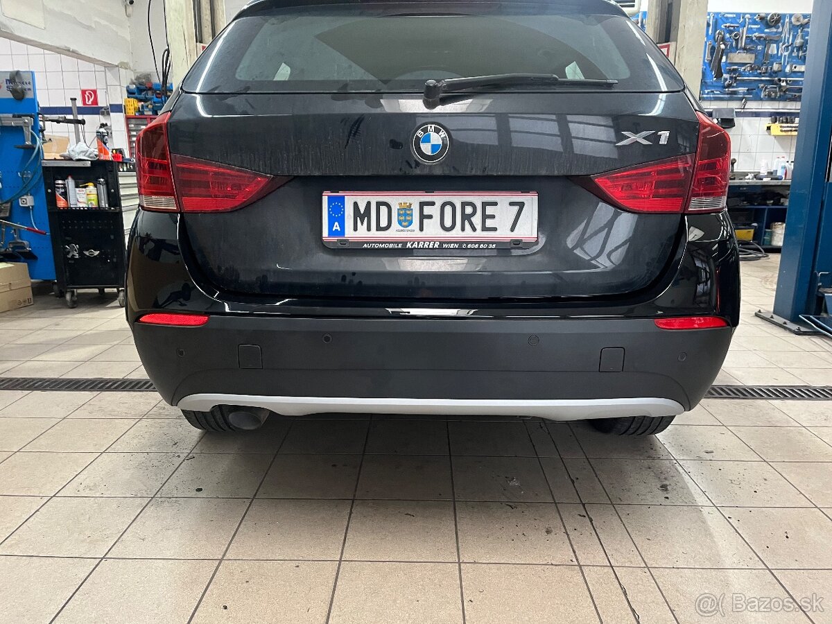 Zadný nárazník BMW X1