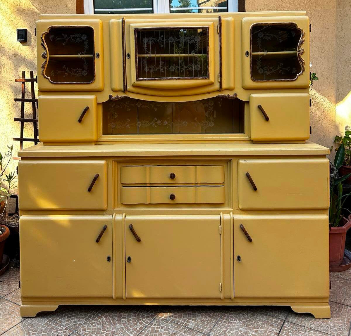 Kredenc / kuchyňa - K54