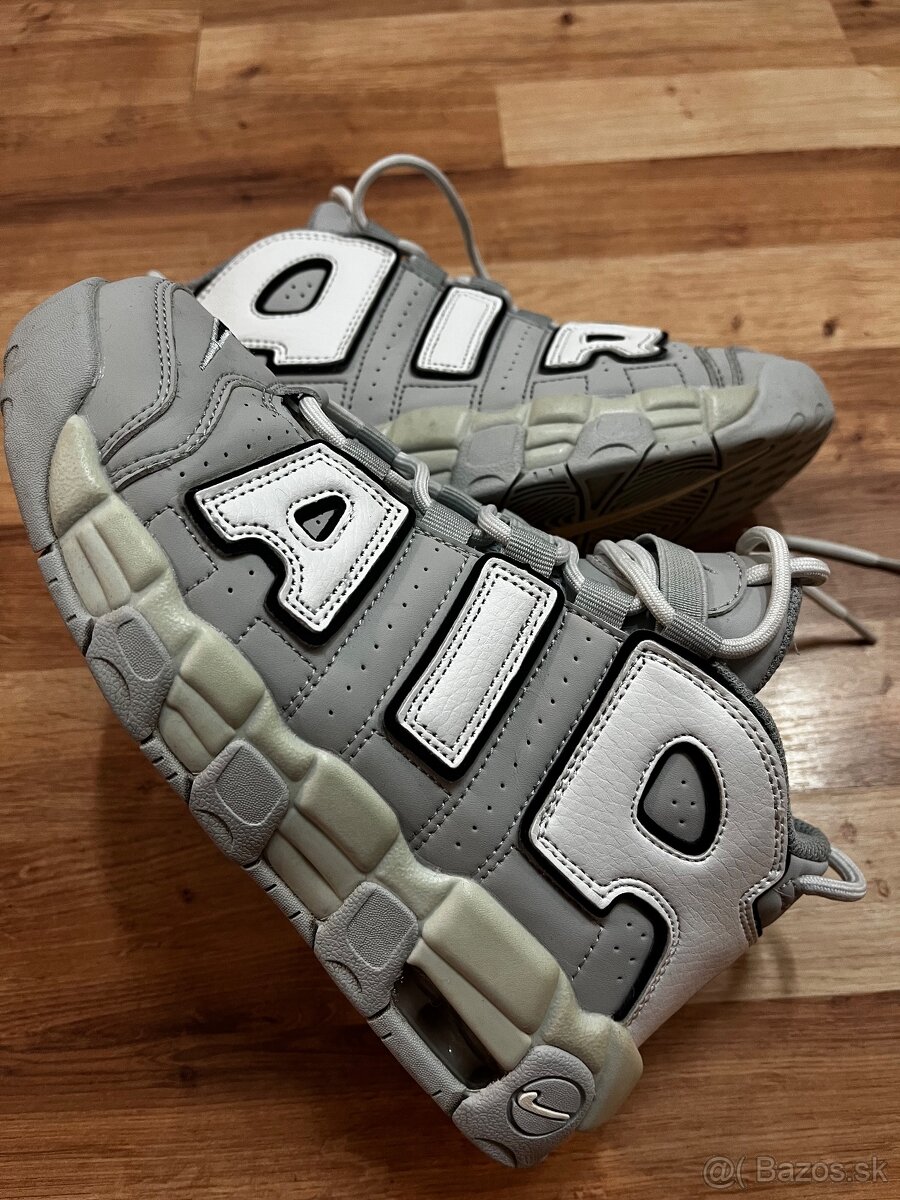 Nike air more uptempo Photon dust