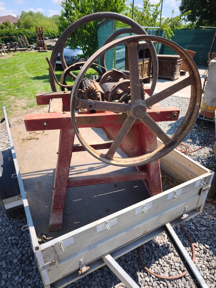 Rezačka žihľavy trávy seckaren