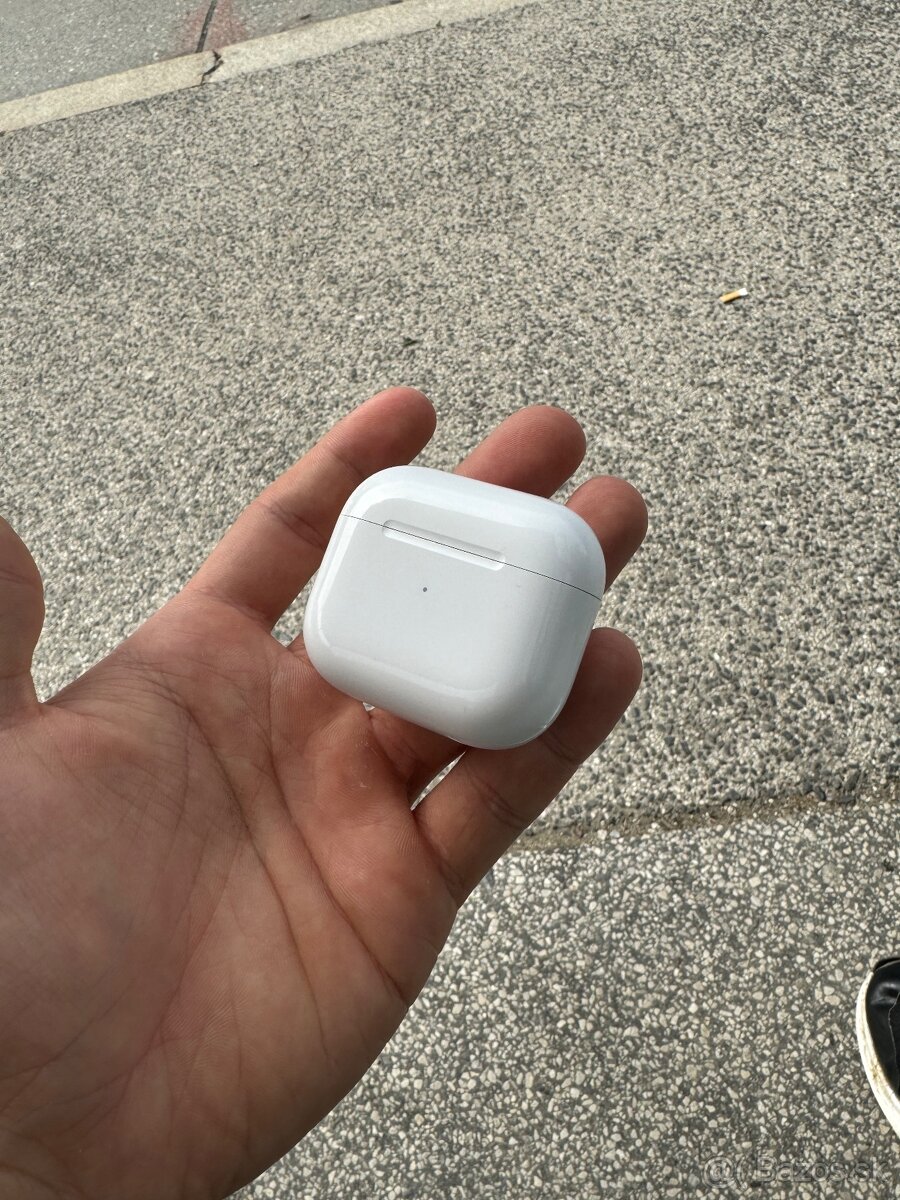 AirPods 3 generácie puzdro / case / obal