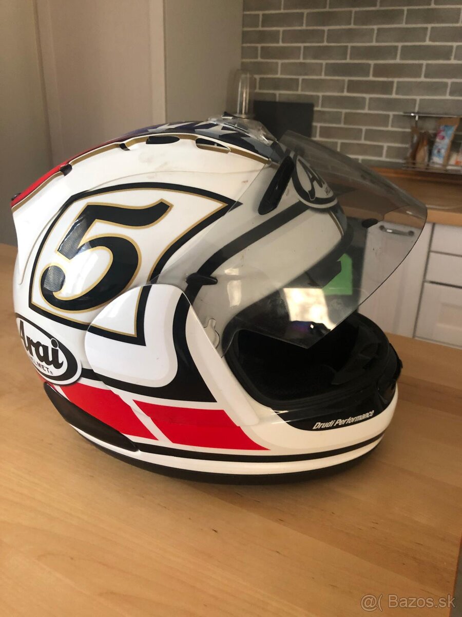 Arai RX-7 RV