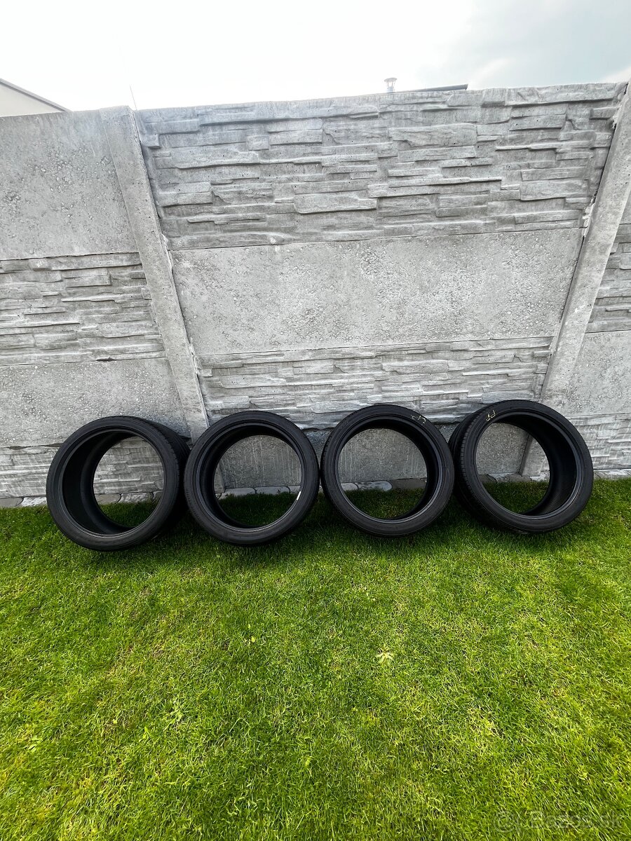 275/35R20 2ks+ 245/40R20 2ks