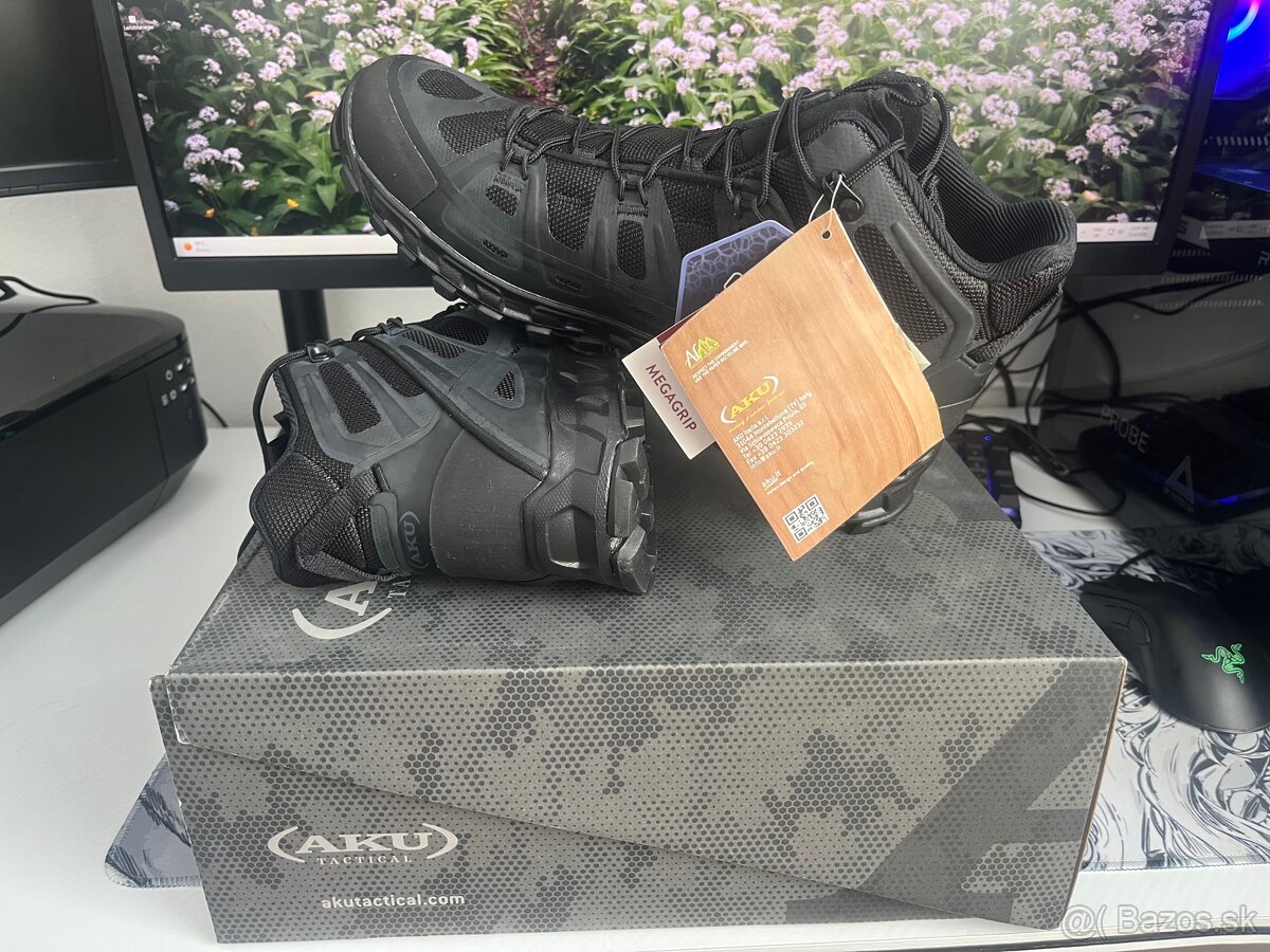 Turistické topánky Aku Selvatica Mid GtX