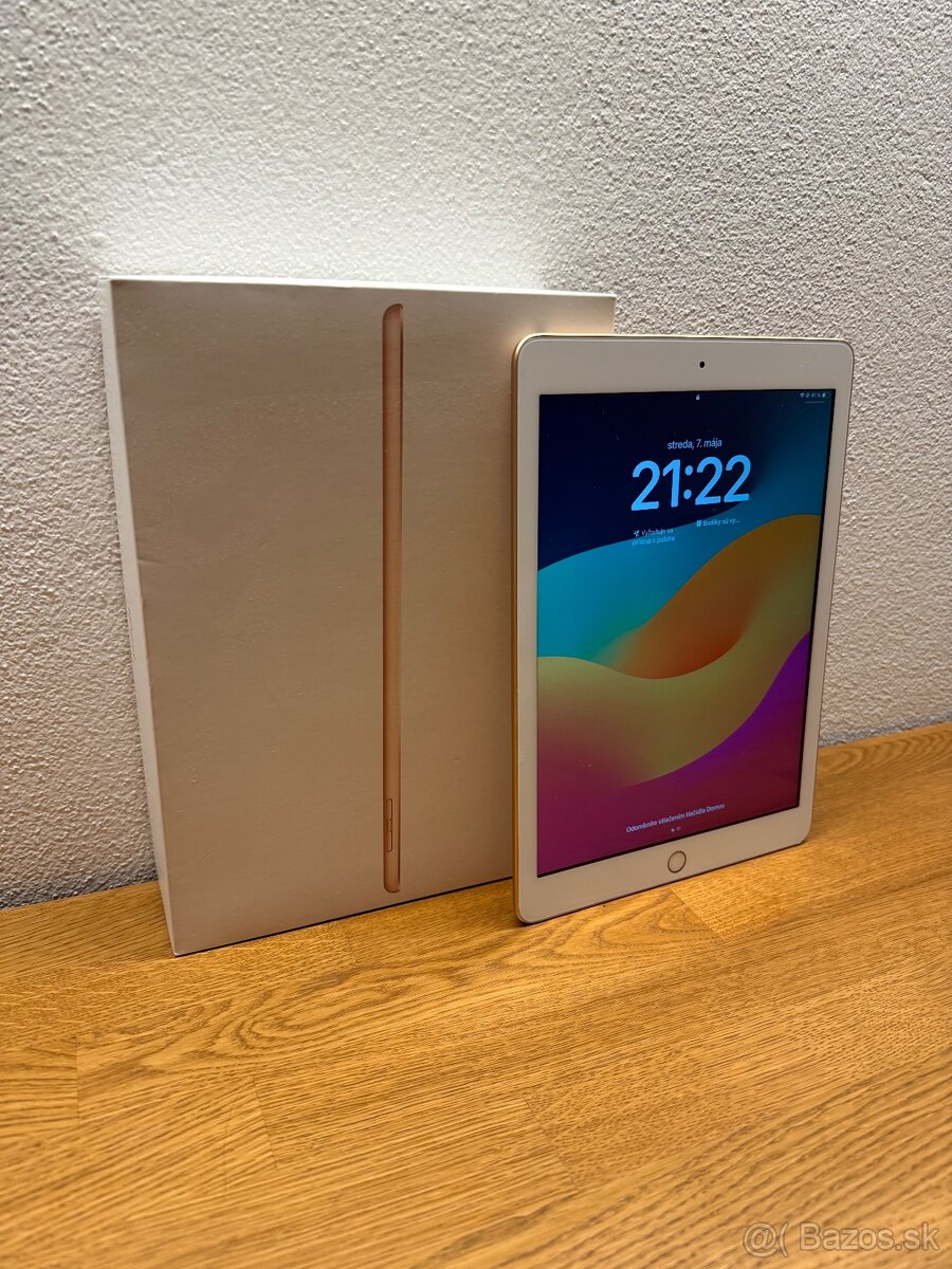 Apple iPad 32GB 6. generácia
