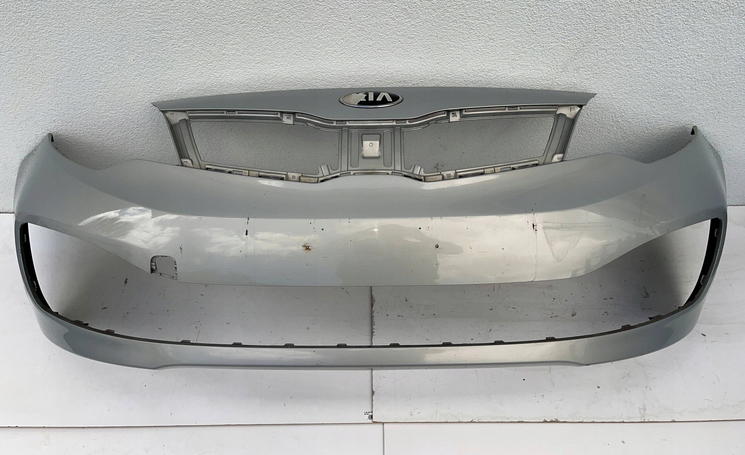 Kia Rio III 3 2011- Sedan predný nárazník