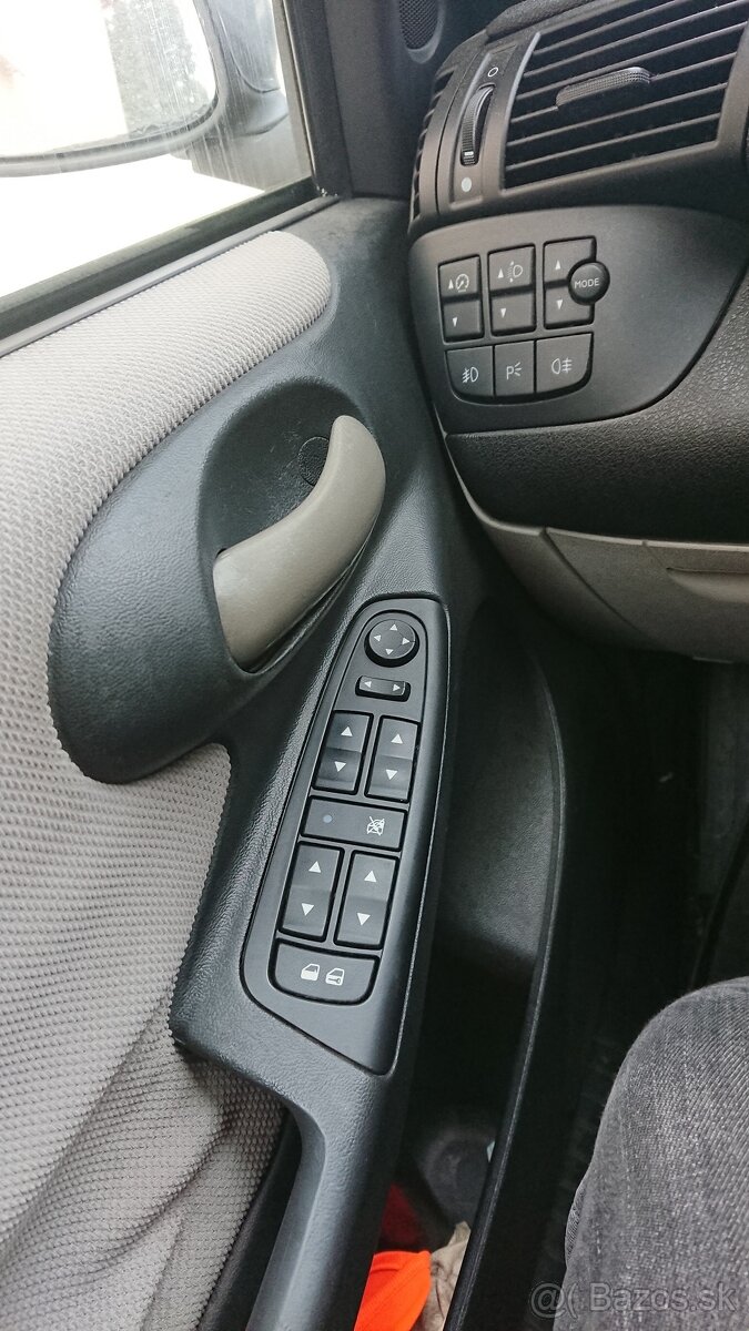 Fiat stilo 1,9 JTD Multiwagon 88kw rok 2005