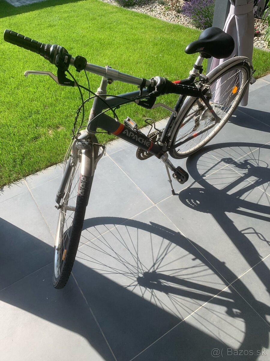 Predam trekovy bicykel