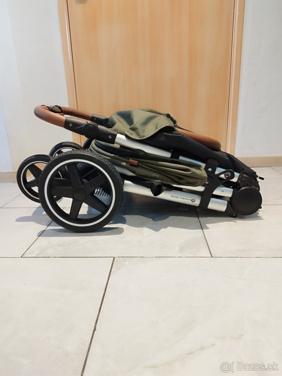 Športový kočík PETITE &MARS
