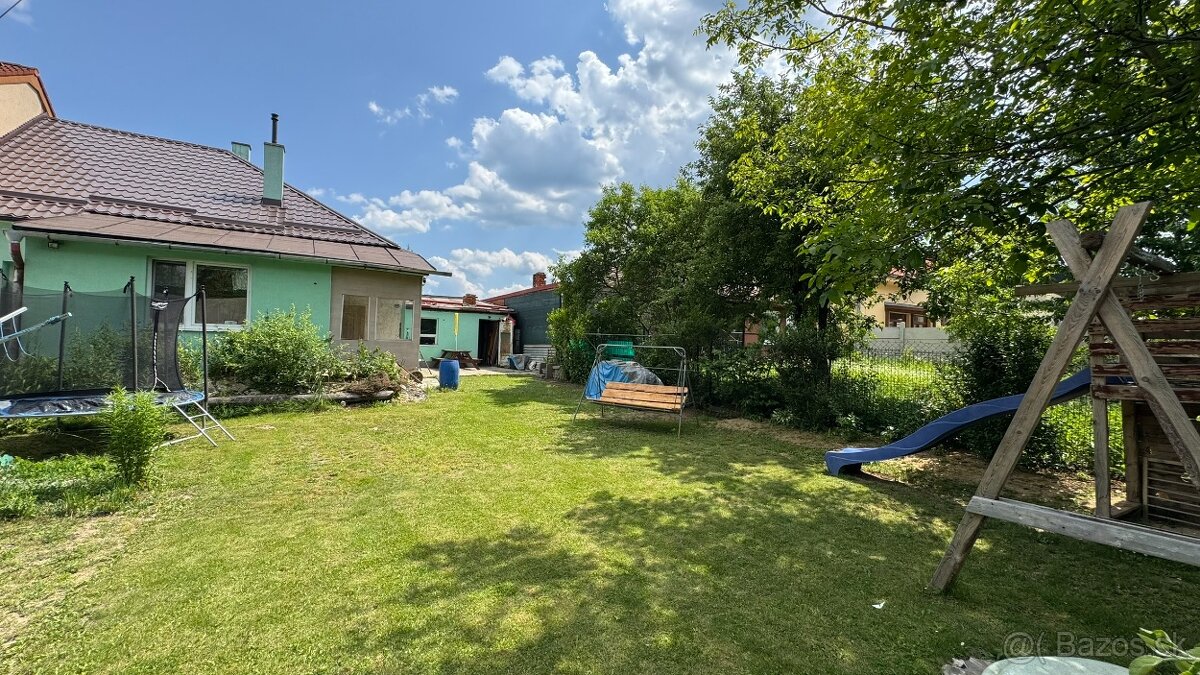 Rodinný dom vo výbornej lokalite – SNV, Kamenný obrázok