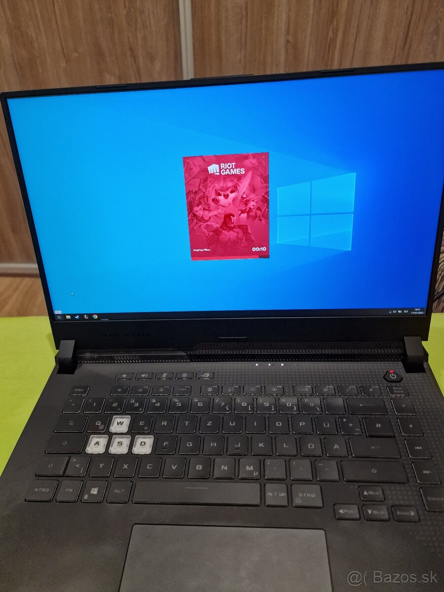 Herný notebook Asus G15 Advantage edition