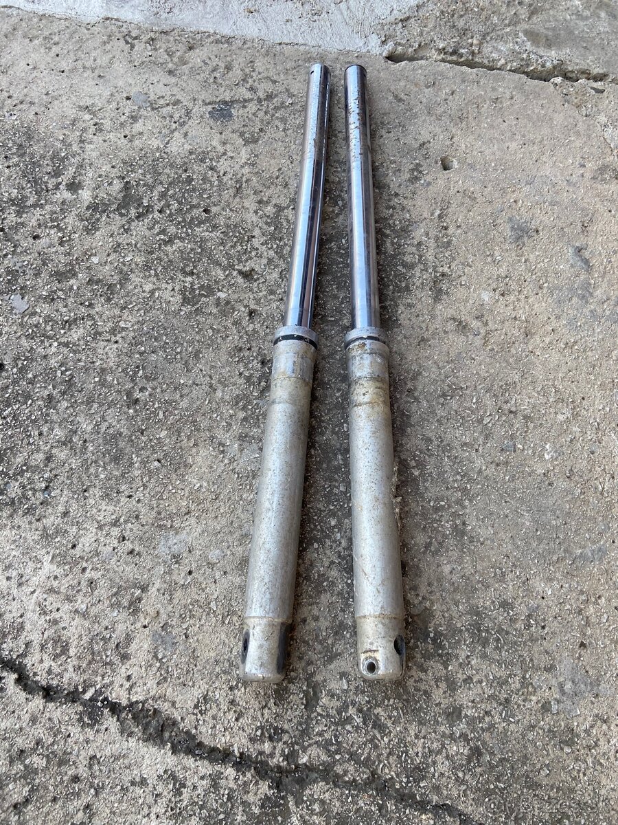 Predám predné tlmiče na Simson S51/SR50
