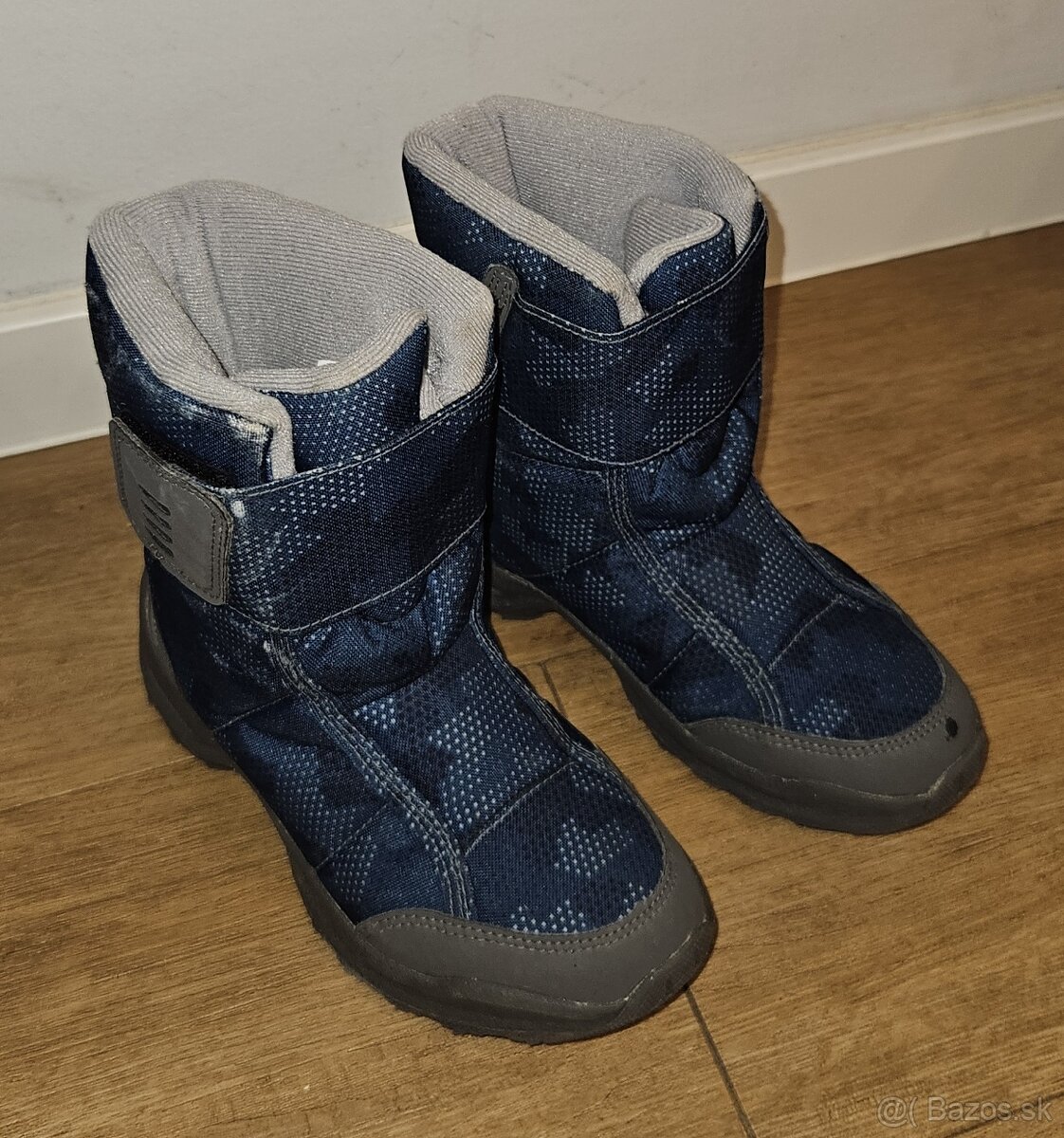 Predám QUECHUA detské čižmy na zimu (veľ. EU31)