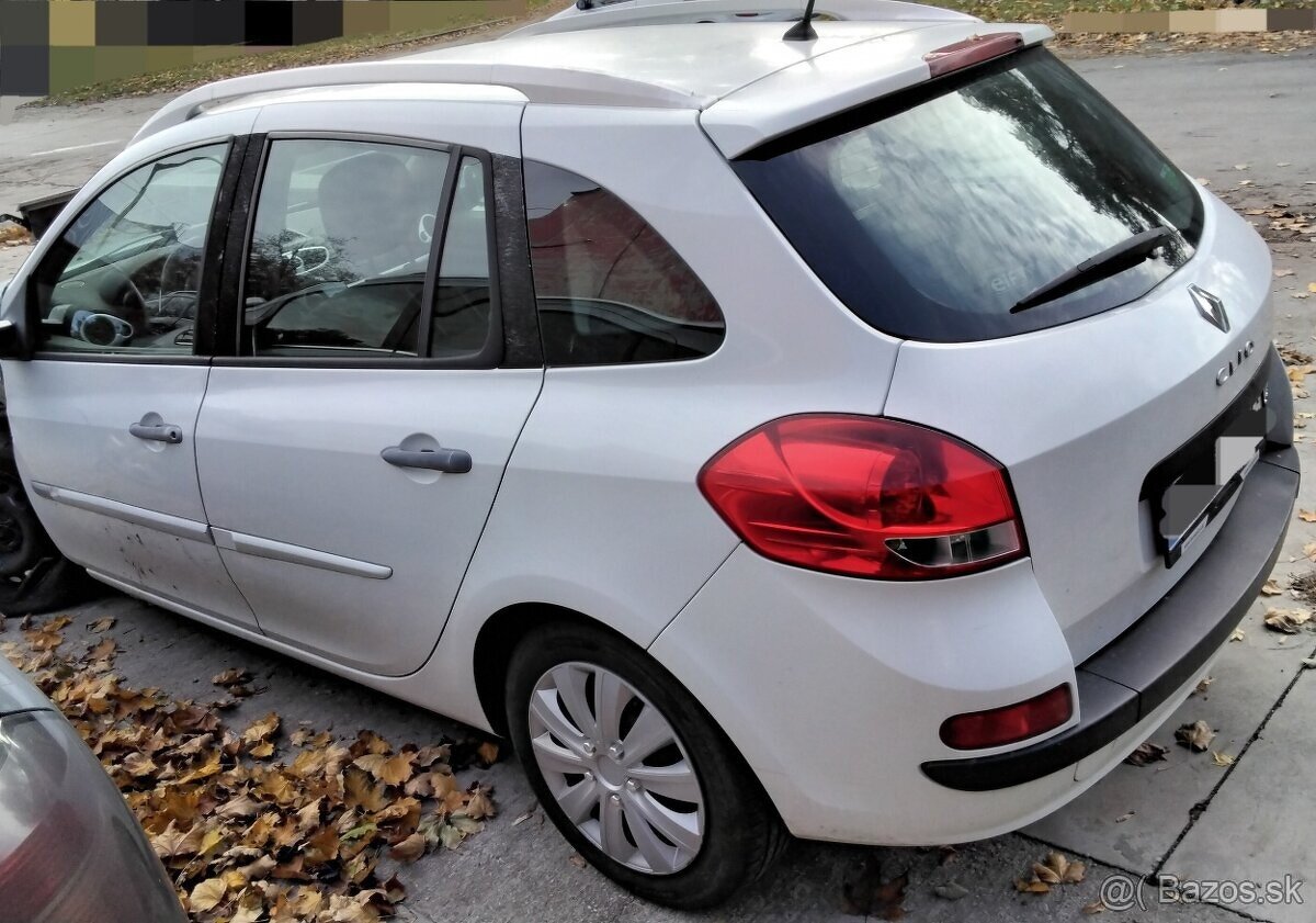 RENAULT CLIO 1.5 dCi 2011 Grandtour predám MOTOR K9K, DVERE