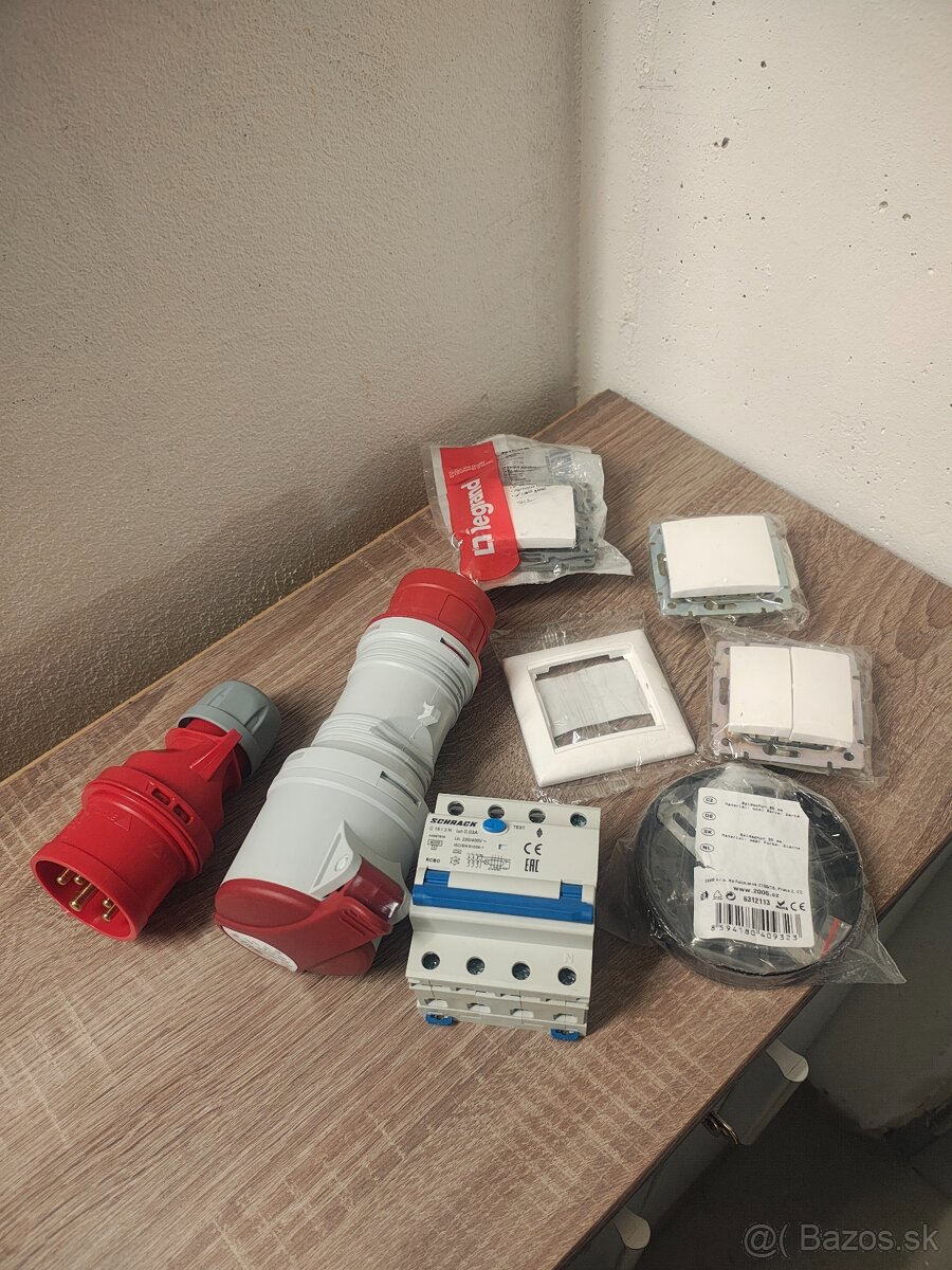 Elektrikárske príslušenstvo