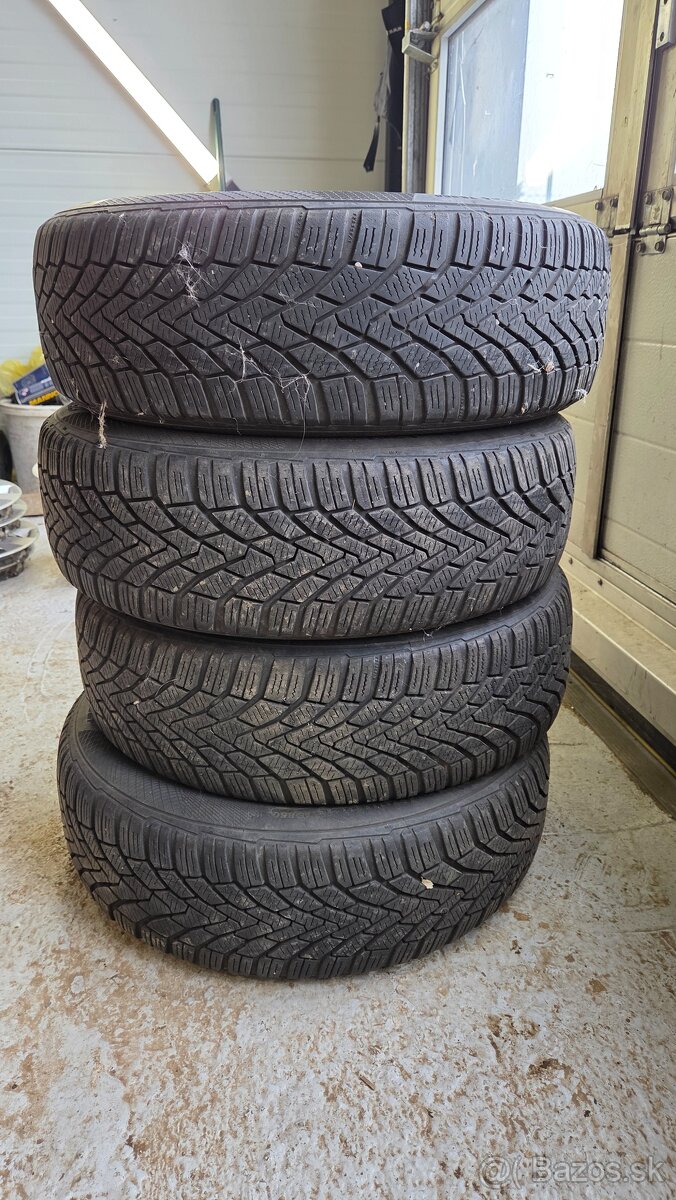 Predám Continental Winter Contact 175/65R14