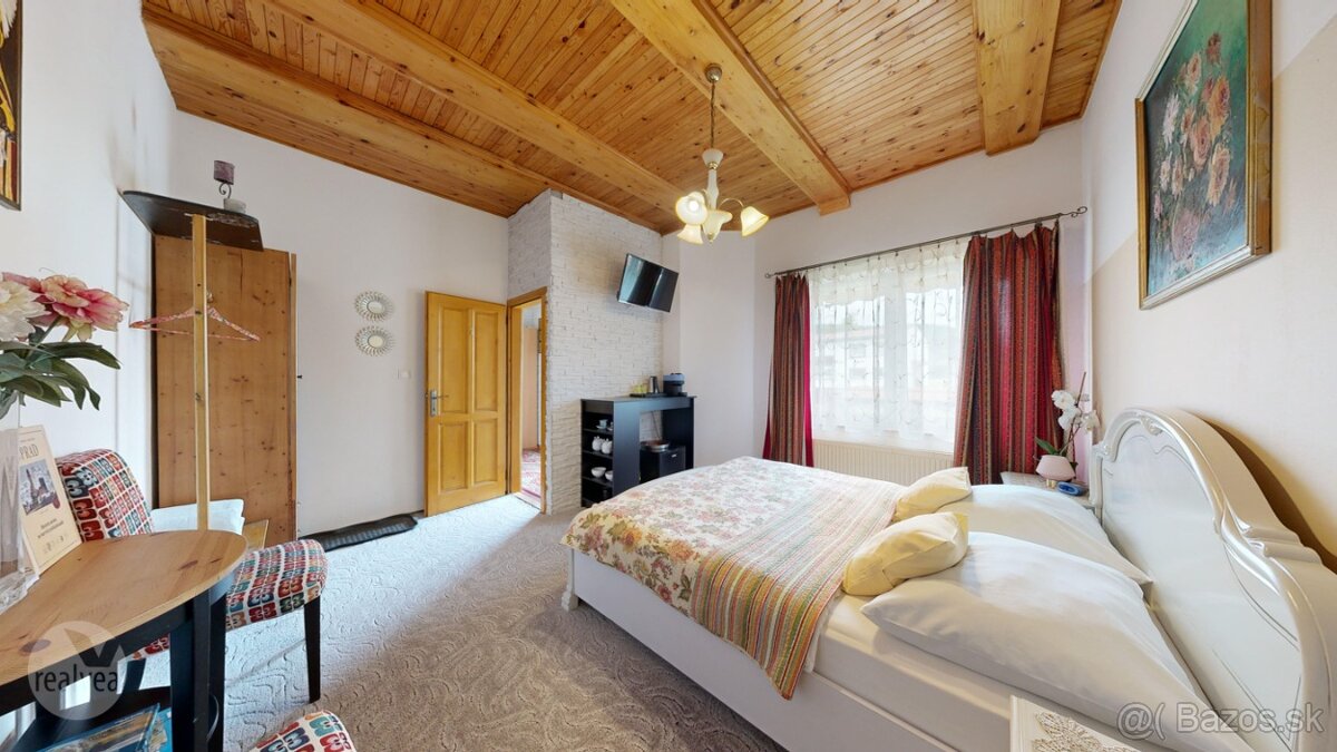 Na predaj 3 izbový byt s 2 kúpeľňami v multif. budove, Hôrka