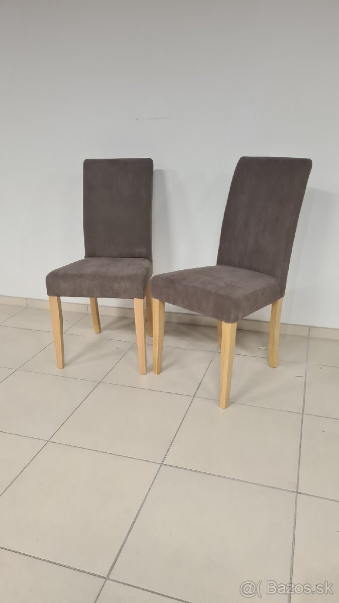 2 kuchynské stolicky