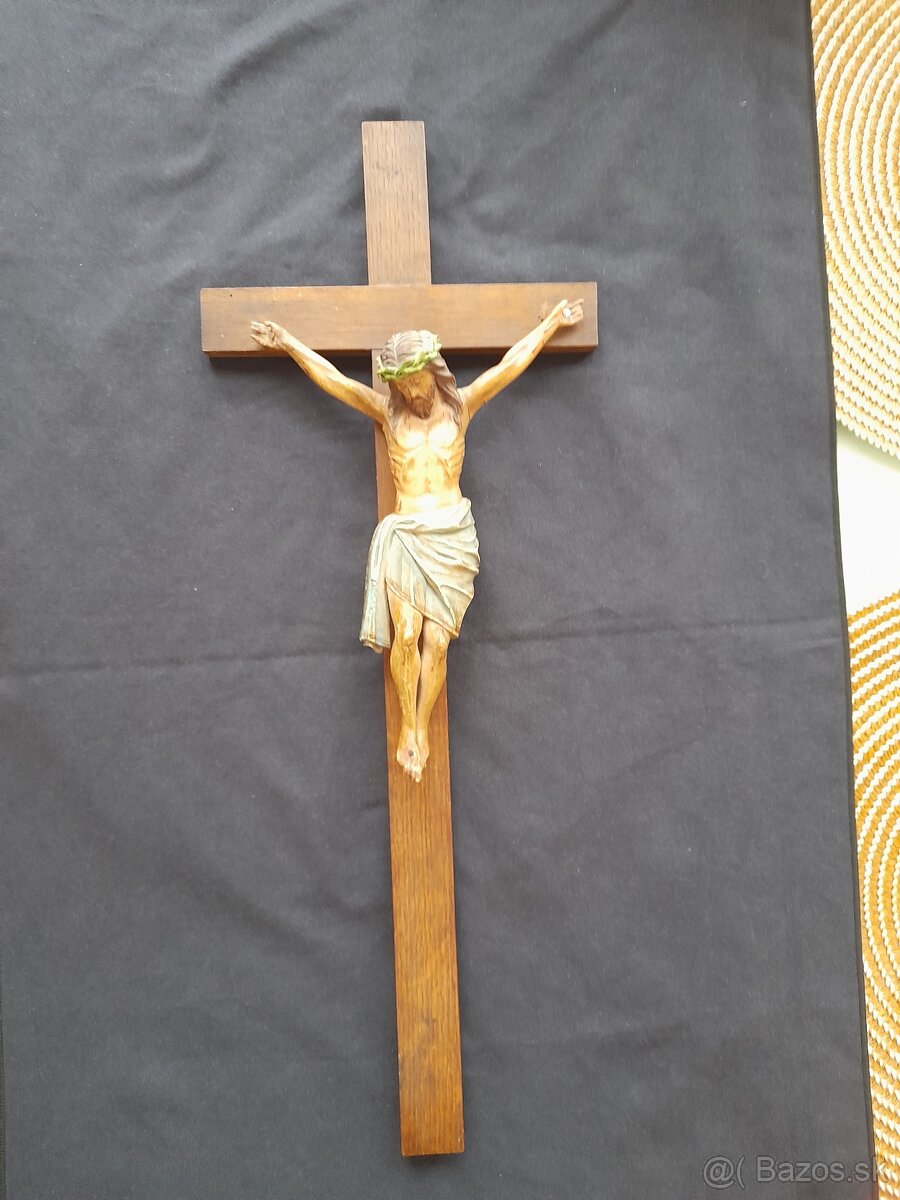 Drevený kríž