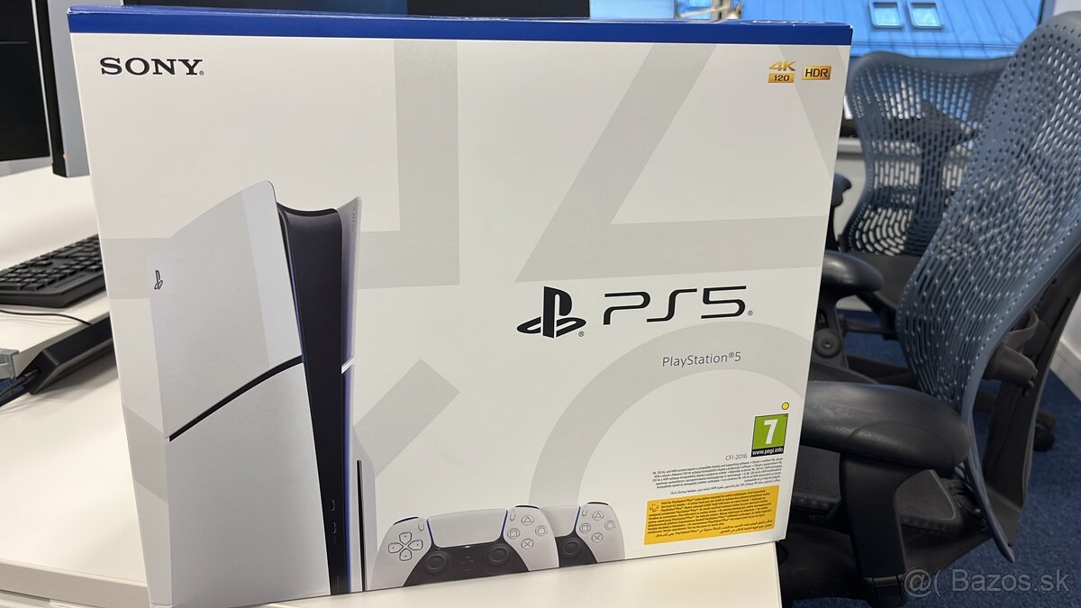 PlayStation 5 Slim s mechanikou + 2 ovládače dualsense